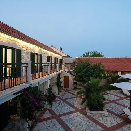 Ferienhaus Cozy In With Wifi Islam Grcki